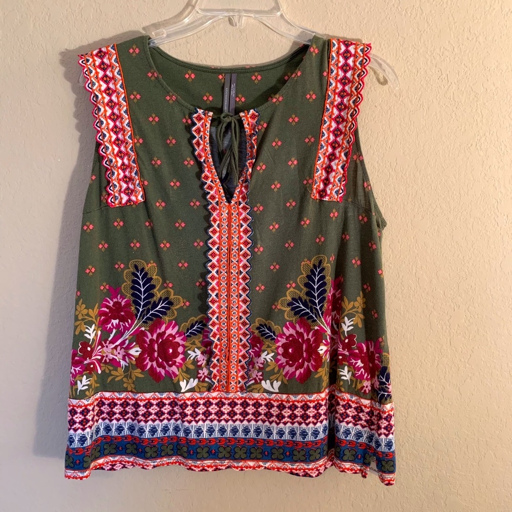 Anthropologie Boho Sleeveless Top with Tie Size L
